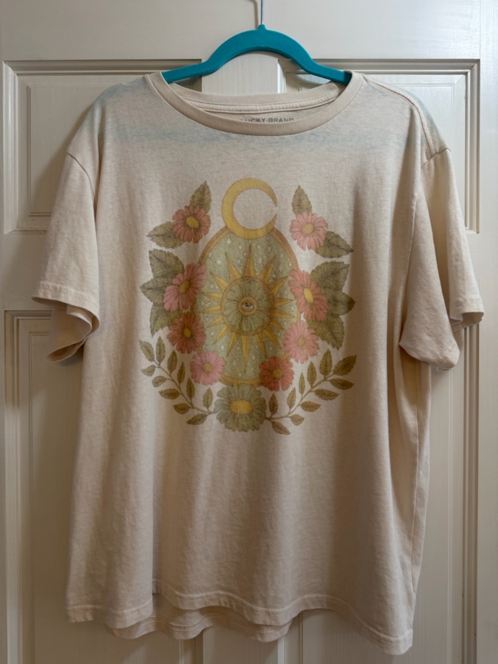 Lucky Brand Cream Oversized Short-Sleeve Graphic Tee